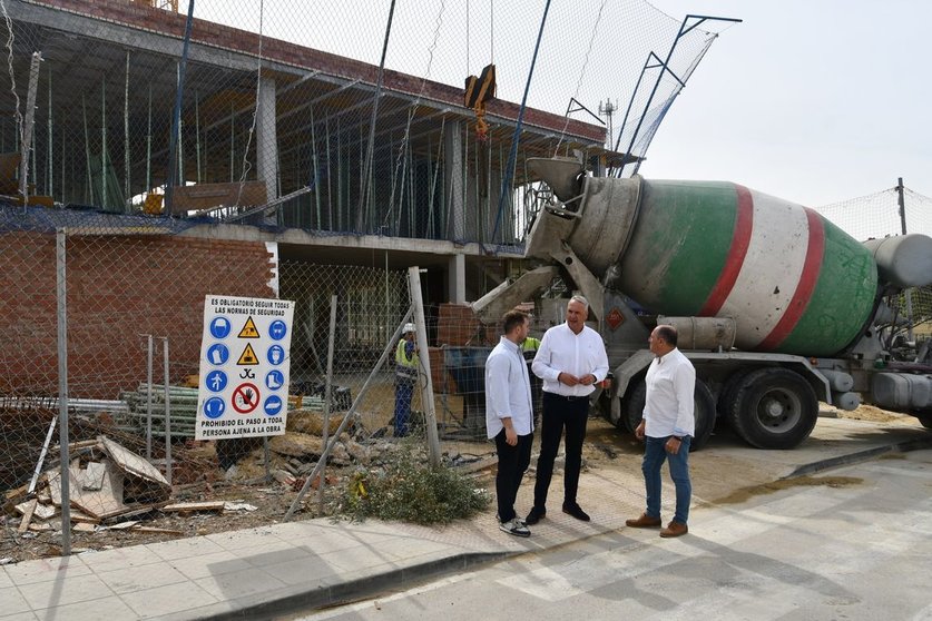 Visita a las obras de la futura residencia